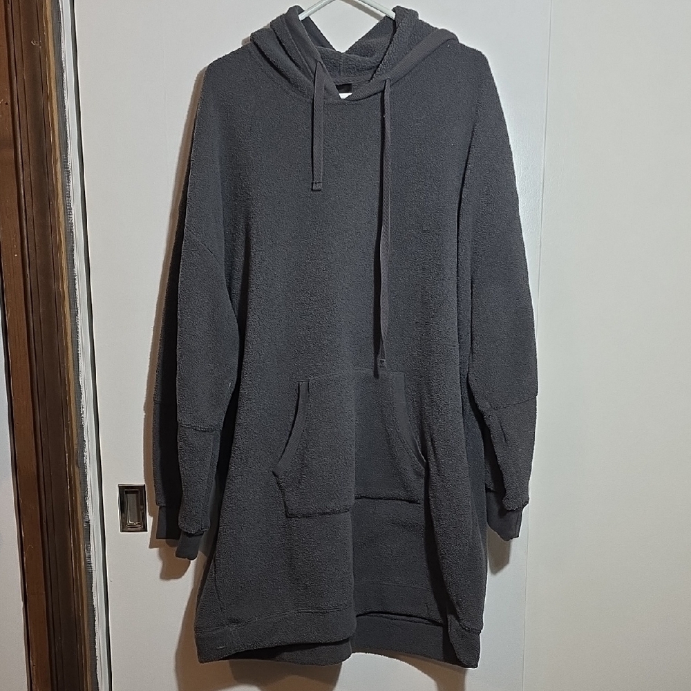 Cuddl Duds Gray Hooded Sweater Dress with Relaxed Fit